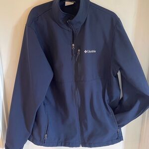 Columbia Navy Blue Lightweight Softshell Jacket